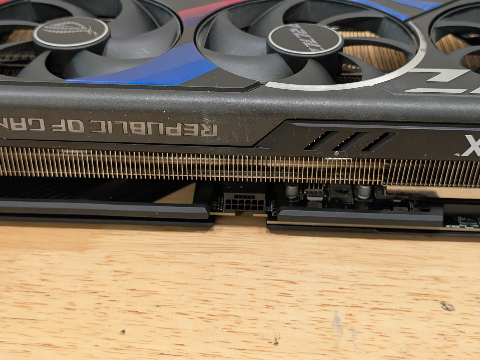 BH OFFER ASUS ROG Strix GeForc - đánh giá và giá Rtx 4090 24Gb Gddr6X